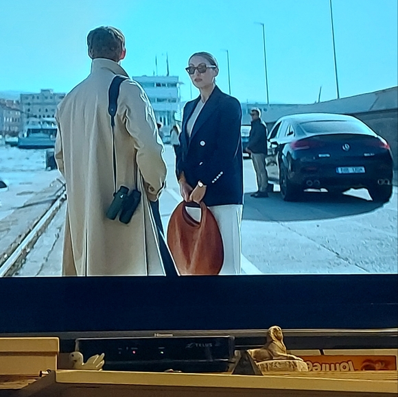 Cool charcoal handbag - Picture 8 of 8